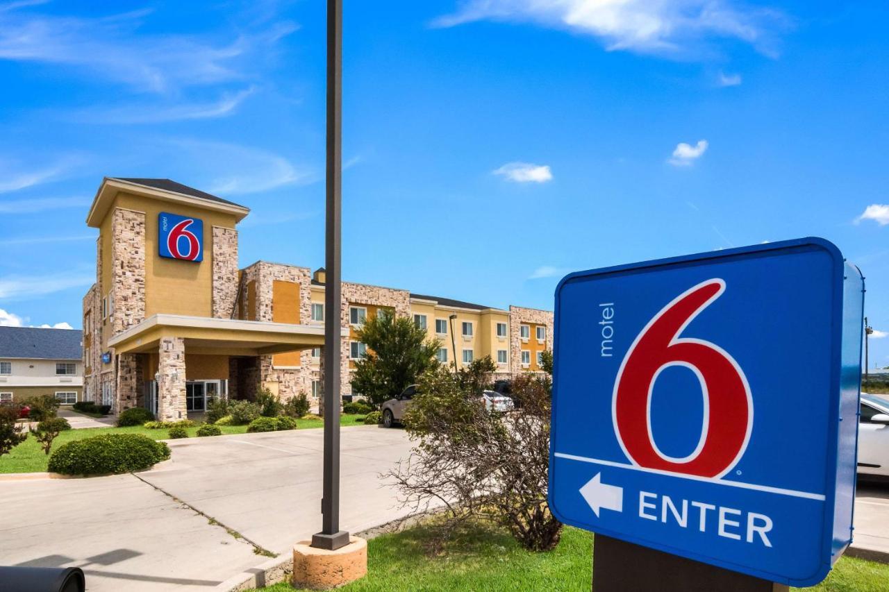 Motel 6-Mineral Wells, Tx Eksteriør bilde